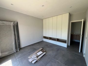 CASA EN VENTA CON RENTA - HARAS SANTA MARIA OPORTUNIDAD