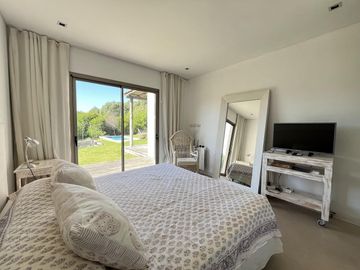 Casa en Venta - Barrio Golf II Lote 433 de Costa Esmeralda - Fondo libre y en cul de sac