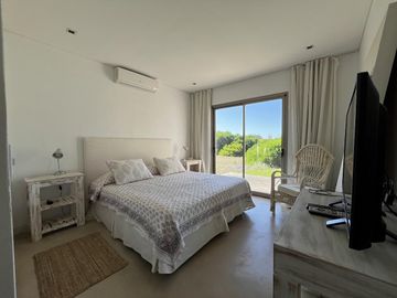 Casa en Venta - Barrio Golf II Lote 433 de Costa Esmeralda - Fondo libre y en cul de sac