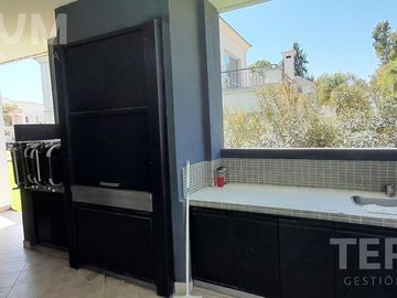 CASA VENTA CANNING BARRIO SAINT THOMAS ESTE OESTE