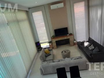 CASA VENTA CANNING BARRIO SAINT THOMAS ESTE OESTE
