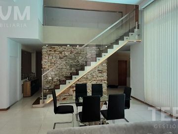 CASA VENTA CANNING BARRIO SAINT THOMAS ESTE OESTE