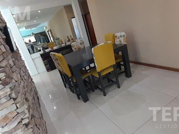 CASA VENTA CANNING BARRIO SAINT THOMAS ESTE OESTE