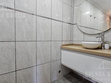Galpón en Venta Con Departamento Cerca del Acceso a Colon