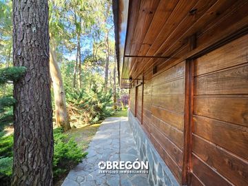 Casa en Venta en Cariló  Cabaña de Madera en Venta