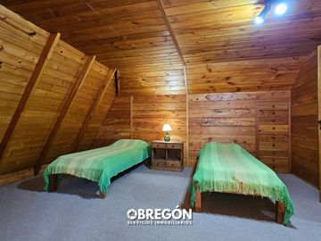 Casa en Venta en Cariló  Cabaña de Madera en Venta