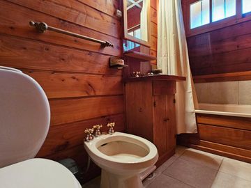 Casa en Venta en Cariló  Cabaña de Madera en Venta