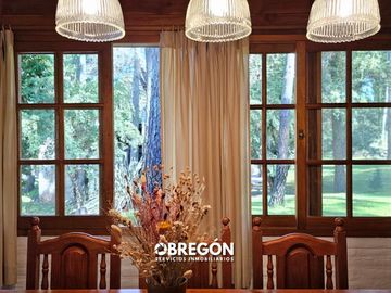 Casa en Venta en Cariló  Cabaña de Madera en Venta