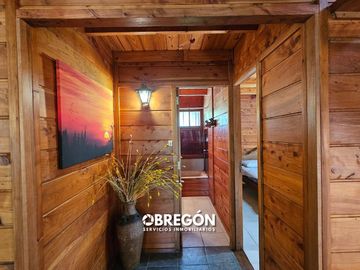 Casa en Venta en Cariló  Cabaña de Madera en Venta