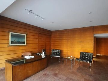Venta piso categoria Av. Lugones metros plaza españa balcon sum amenities cochera