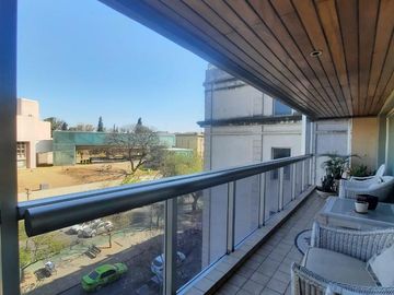 Venta piso categoria Av. Lugones metros plaza españa balcon sum amenities cochera