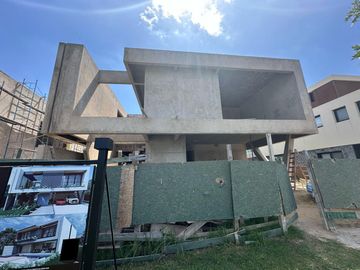 VENTA- CASA- 7 AMBEINTES -YACHT -  NORDELTA - A ESTRENAR - CATEGORIA - FINANCIACIÓN