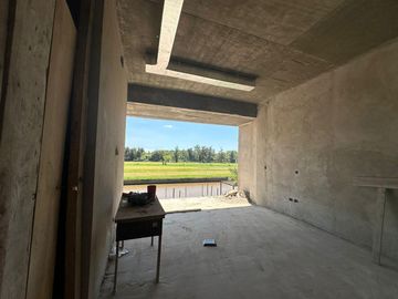 VENTA- CASA- 7 AMBEINTES -YACHT -  NORDELTA - A ESTRENAR - CATEGORIA - FINANCIACIÓN
