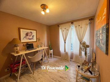 VENTA APTO CREDITO HIPOTECARIO Casa Quinta con 3 Dormitorios, Parque, Pileta y Quincho - La Reja