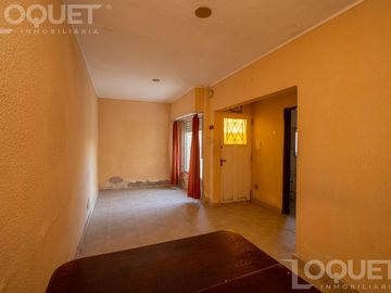 Casa interna de 2 dorm. en  Salvador del Carril a metros de Gral Paz.