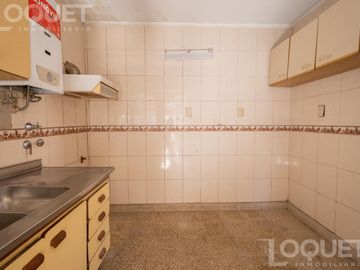 Casa interna de 2 dorm. en  Salvador del Carril a metros de Gral Paz.