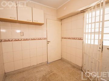 Casa interna de 2 dorm. en  Salvador del Carril a metros de Gral Paz.