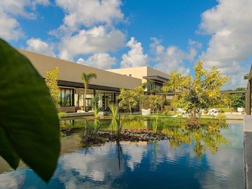 INCREÍBLE RESIDENCIA EN VENTA EN LA ESPECTACULAR PRIVADA NORTEMÉRIDA