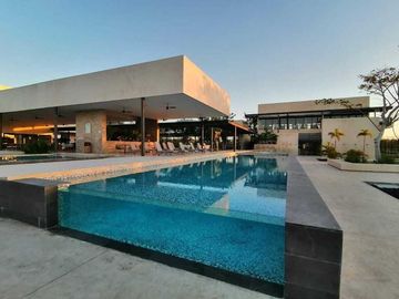 INCREÍBLE RESIDENCIA EN VENTA EN LA ESPECTACULAR PRIVADA NORTEMÉRIDA
