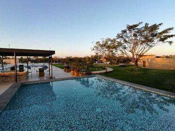 INCREÍBLE RESIDENCIA EN VENTA EN LA ESPECTACULAR PRIVADA NORTEMÉRIDA