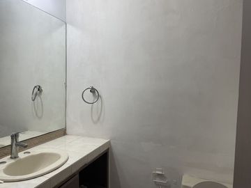 CASA EN VENTA EN  CUMBRES