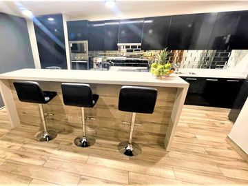 DUPLEX DE LUJO LO BARNECHEA