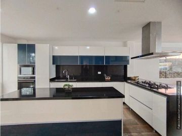 Hermosa casa en Cajicá!