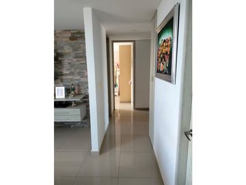 SE VENDE AMPLIO APARTAMENTO CIUDAD JARDIN