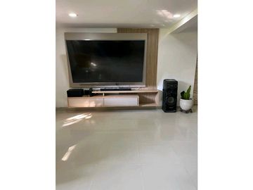CASA EN VENTA EN LA FLORA DC W:8408975