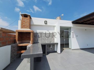 HERMOSA CASA EN VENTA EN RESIDENCIAL LAS VIÑAS DE POCOLLAY- TACNA