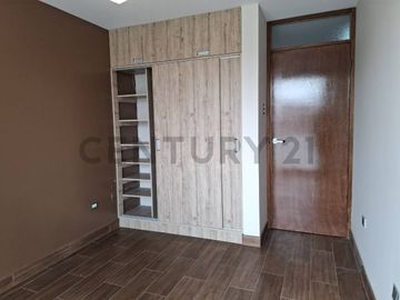 HERMOSA CASA EN VENTA EN RESIDENCIAL LAS VIÑAS DE POCOLLAY- TACNA