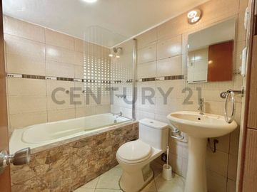 ¡Oportunidad única! Venta Departamento en 3er Piso