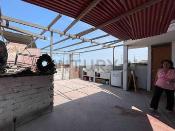 ¡Oportunidad única! Venta Departamento en 3er Piso