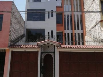 Vendo Hermoso Departamento en 2do Piso - Los Olivos