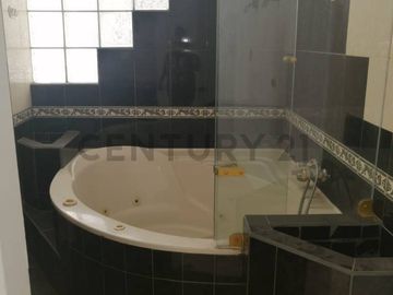 Vendo Hermoso Departamento en 2do Piso - Los Olivos