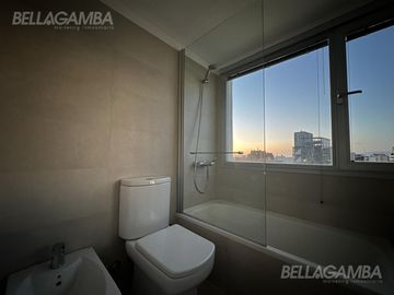 DEPARTAMENTO 3 AMB CON DOS COCHERAS Y BAULERA EN VENTA - VICENTE LOPEZ - APTO CRÉDITO