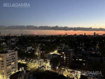 DEPARTAMENTO 3 AMB CON DOS COCHERAS Y BAULERA EN VENTA - VICENTE LOPEZ - APTO CRÉDITO