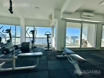 DEPARTAMENTO 3 AMB CON DOS COCHERAS Y BAULERA EN VENTA - VICENTE LOPEZ - APTO CRÉDITO