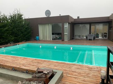 Casa 4 ambientes en ALQUILER TEMPORAL - Pinamar Costa Esmeralda - Deportivo 1