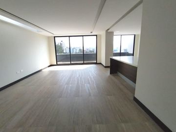 Penthouse sector Gonzalez Suarez a estrenar de 3 habitaciones
