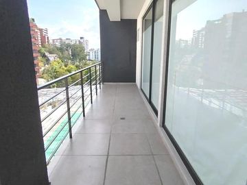 Penthouse sector Gonzalez Suarez a estrenar de 3 habitaciones