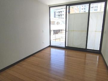 Penthouse sector Gonzalez Suarez a estrenar de 3 habitaciones