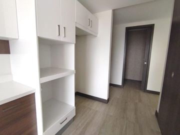 Penthouse sector Gonzalez Suarez a estrenar de 3 habitaciones