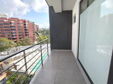Penthouse sector Gonzalez Suarez a estrenar de 3 habitaciones