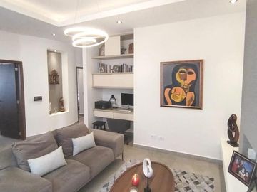 Departamento de 3 habitaciones en Urba. Jardines del Este