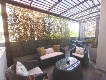 Departamento de 3 habitaciones en Urba. Jardines del Este