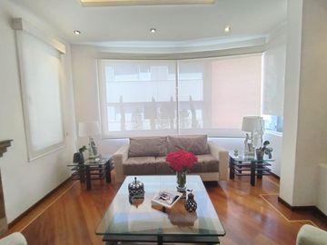 Departamento de 3 habitaciones en Urba. Jardines del Este