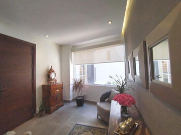 Departamento de 3 habitaciones en Urba. Jardines del Este