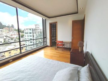 En venta espectacular Penthouse en Portugal y Eloy Alfaro