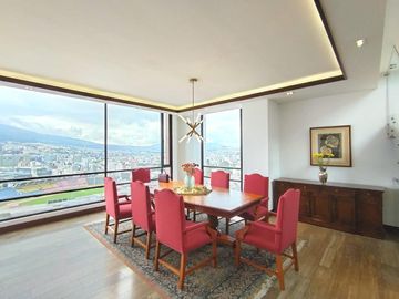 En venta espectacular Penthouse en Portugal y Eloy Alfaro